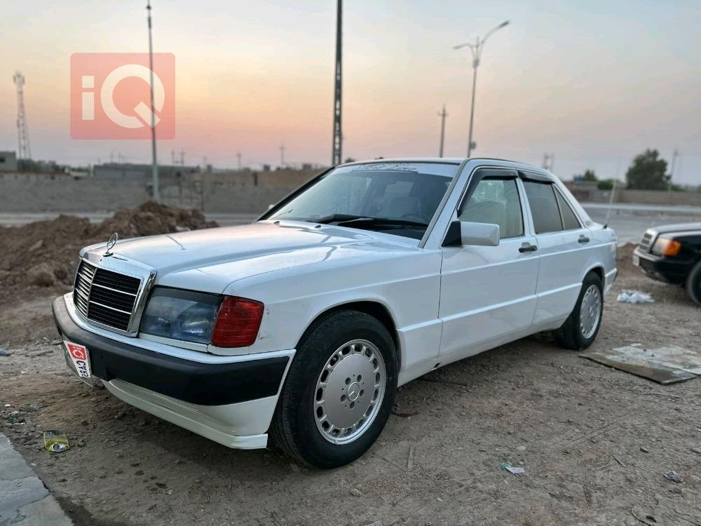مرسيدس بنز E-Class